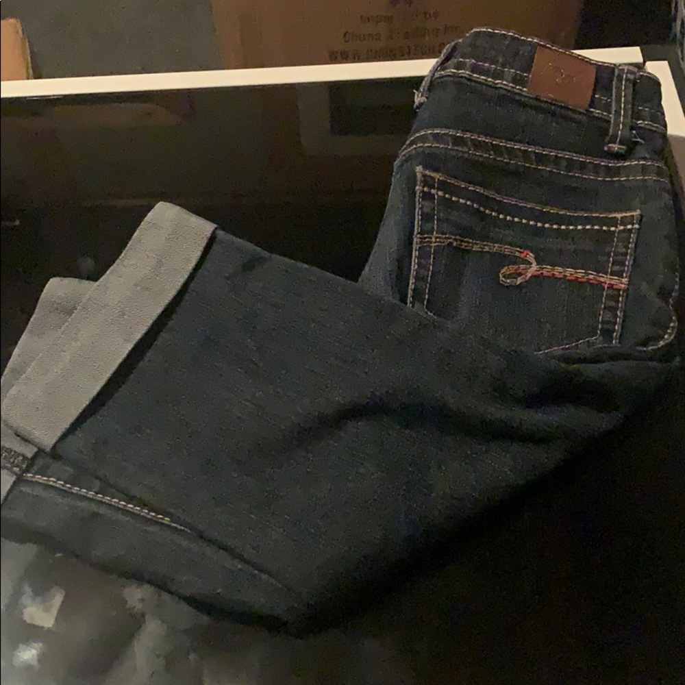 Girl capri